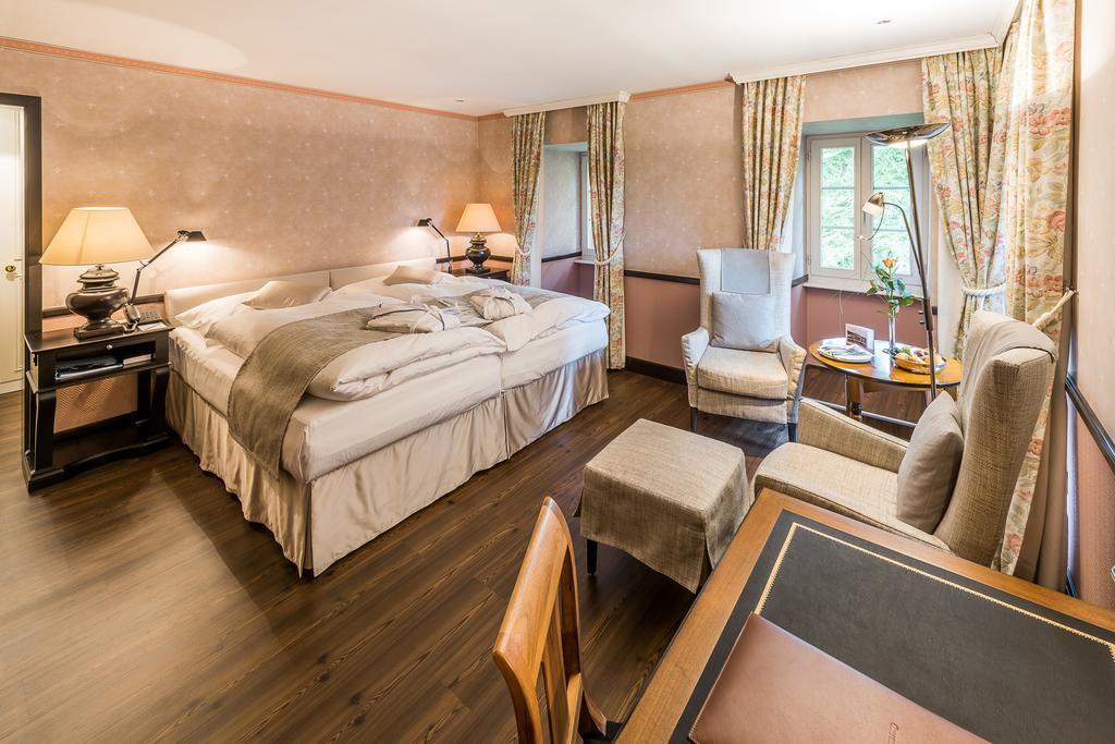 Kurhotel Im Park Schinznach Bad Exteriör bild