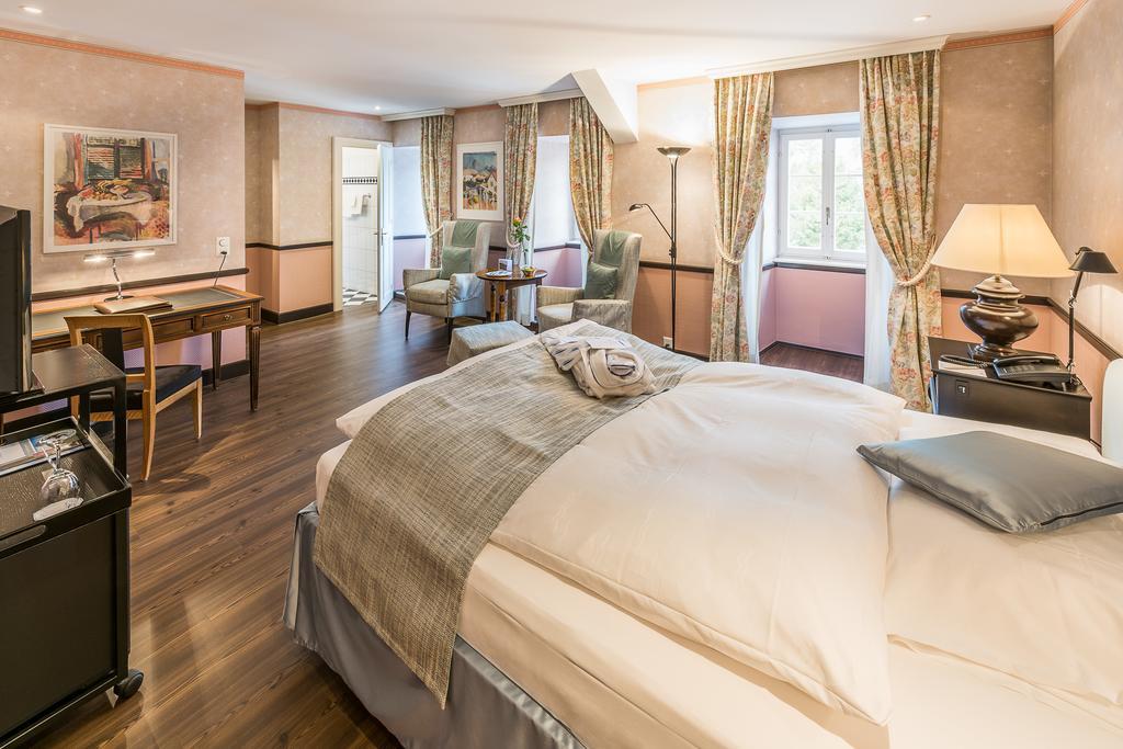 Kurhotel Im Park Schinznach Bad Exteriör bild